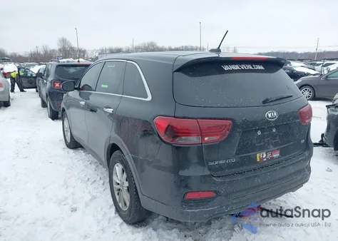 2019 Kia Sorento 2.4L Lx z USA, uszkodzony, nr VIN 5XYPG4A31KG537595